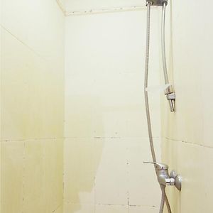 Deluxe Studio